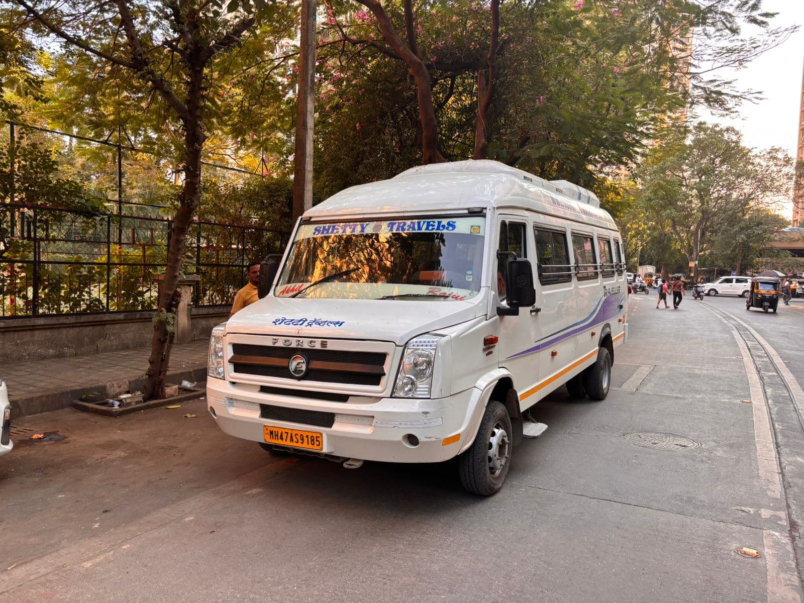 Force Tempo Traveller 1